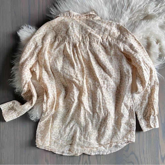 GAP Linen Button Front Long Sleeve Blouse Neutral Print Women’s Size Small - Picture 2 of 3